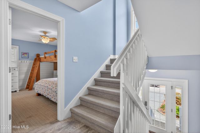 34 Porpoise Place, N Topsail Beach, NC 28460