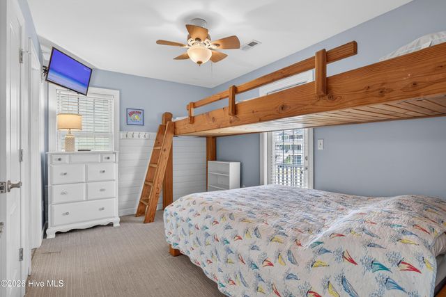 34 Porpoise Place, N Topsail Beach, NC 28460