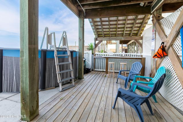 34 Porpoise Place, N Topsail Beach, NC 28460
