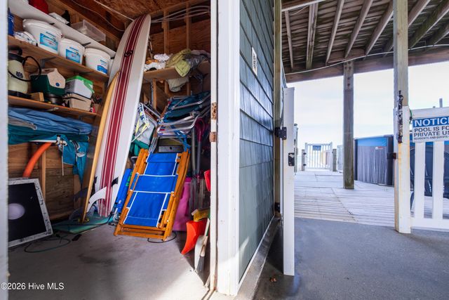 34 Porpoise Place, N Topsail Beach, NC 28460