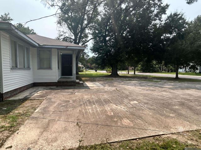 6034 Prescott Rd, Baton Rouge, LA 70805