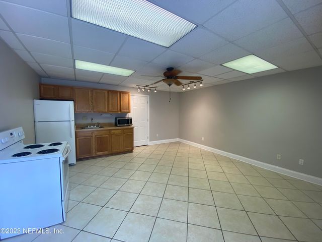 1824 HENDRICKS Avenue 2, Jacksonville, FL 32207