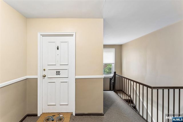 23 Park 88, Verona, NJ 07044