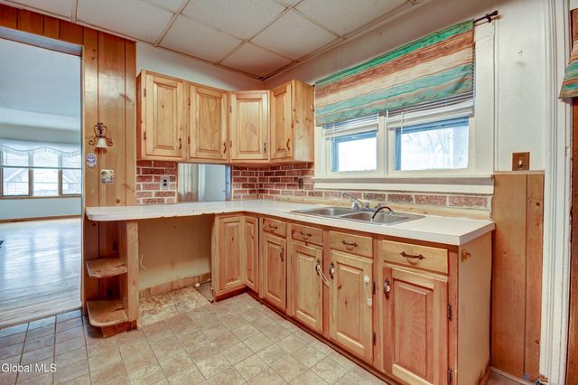 269 Bleecker Street, Gloversville, NY 12078