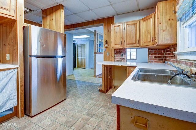 269 Bleecker Street, Gloversville, NY 12078