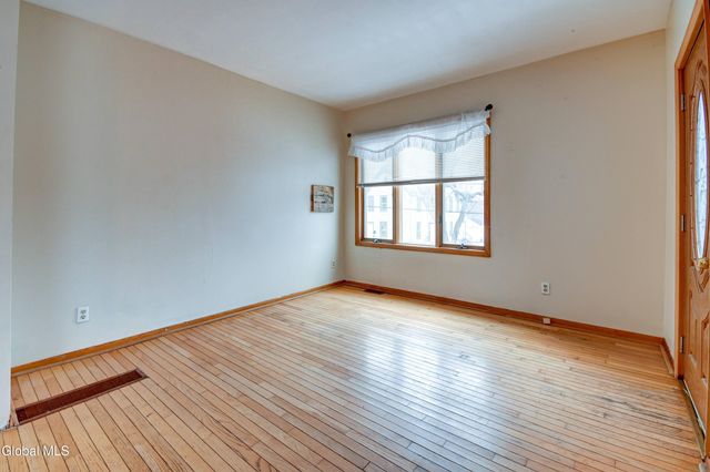 269 Bleecker Street, Gloversville, NY 12078