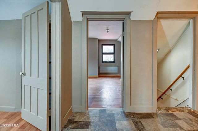 269 Bleecker Street, Gloversville, NY 12078