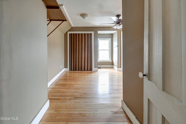 269 Bleecker Street, Gloversville, NY 12078