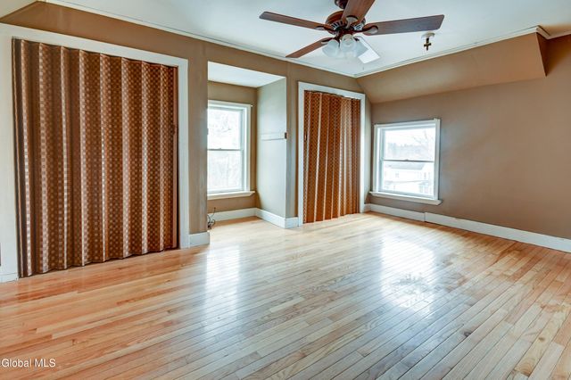 269 Bleecker Street, Gloversville, NY 12078