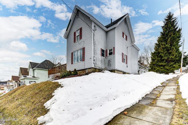 269 Bleecker Street, Gloversville, NY 12078