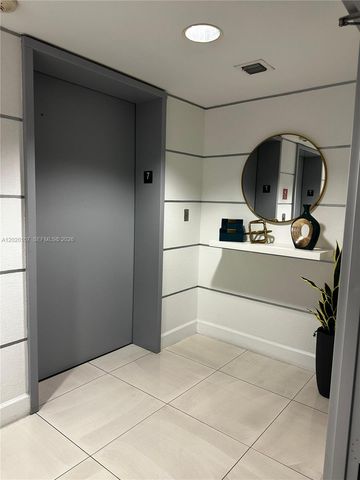 1723 SW 2nd Ave 704, Miami, FL 33129