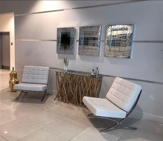 1723 SW 2nd Ave 704, Miami, FL 33129