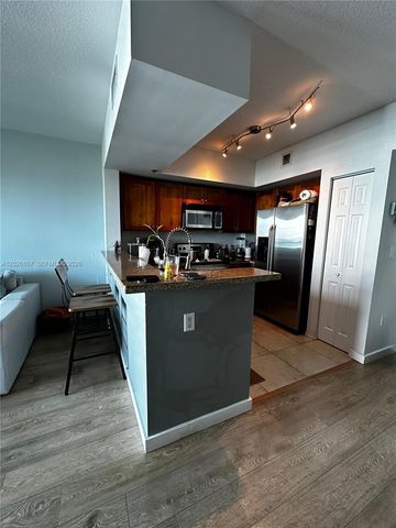 1723 SW 2nd Ave 704, Miami, FL 33129