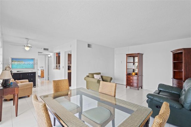 2999 Point East Drive C502, Aventura, FL 33160