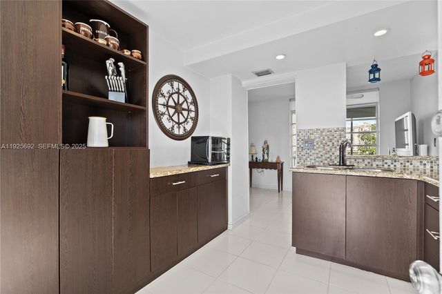 2999 Point East Drive C502, Aventura, FL 33160