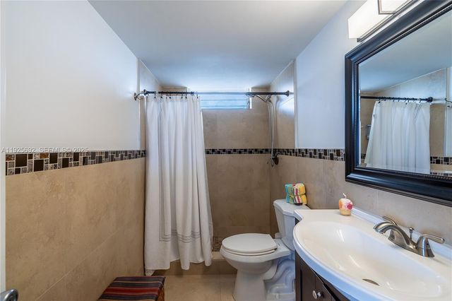 2999 Point East Drive C502, Aventura, FL 33160