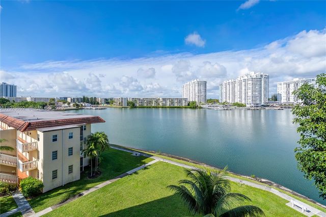 2999 Point East Drive C502, Aventura, FL 33160