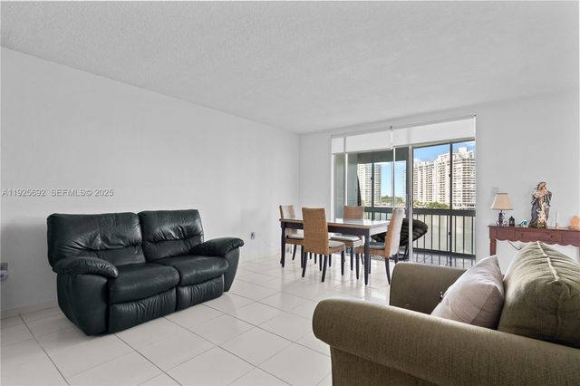2999 Point East Drive C502, Aventura, FL 33160