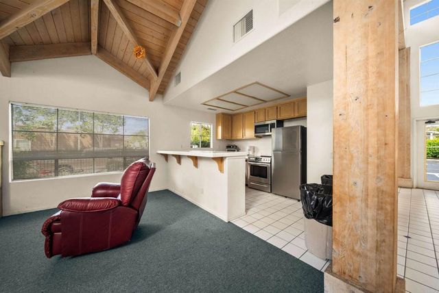 13979 Midland Road 4, Poway, CA 92064