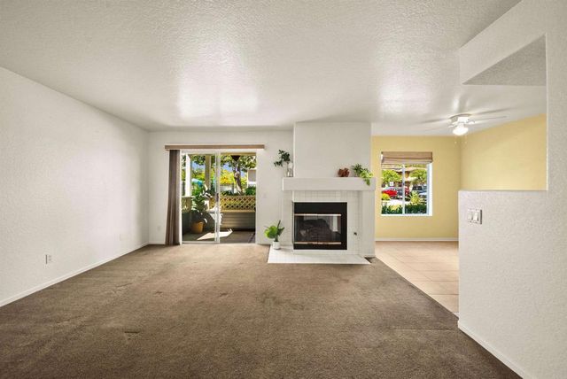 13979 Midland Road 4, Poway, CA 92064