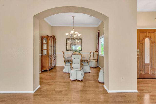 606 Gardenia Glen, Escondido, CA 92025