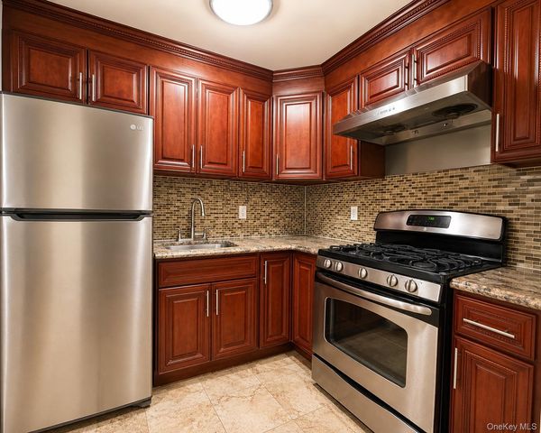 6544 Woodside Avenue 1A, Woodside, NY 11377