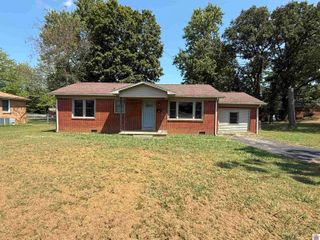 411 Central Ave, Mayfield, KY 42066