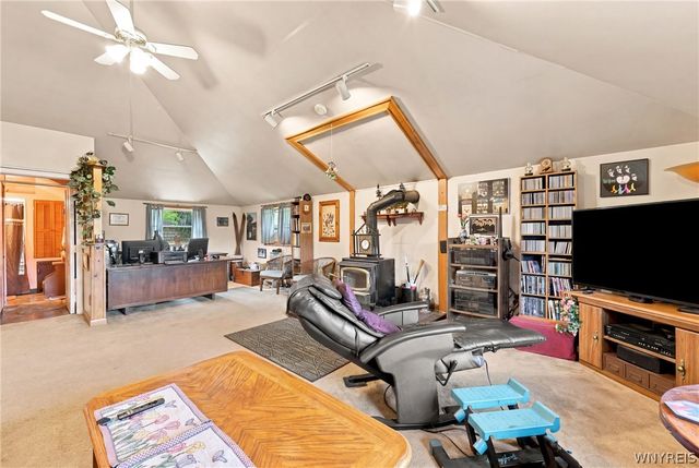 7902 Back Creek Road, Boston, NY 14075