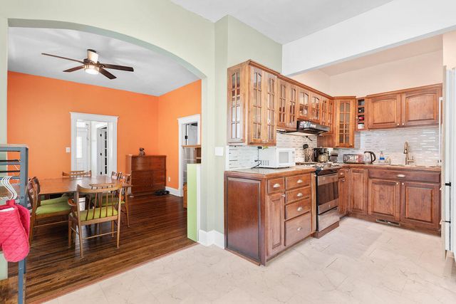 531 E Division Street, Springfield, MO 65803