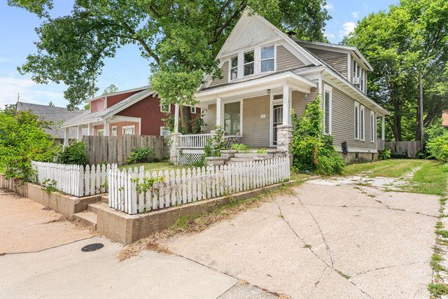531 E Division Street, Springfield, MO 65803