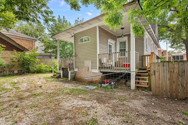531 E Division Street, Springfield, MO 65803