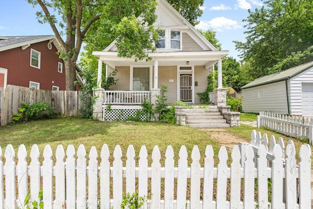531 E Division Street, Springfield, MO 65803