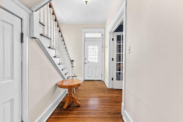 531 E Division Street, Springfield, MO 65803