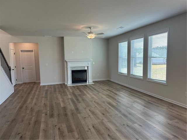 57 Longhorn Way, Auburn, GA 30011