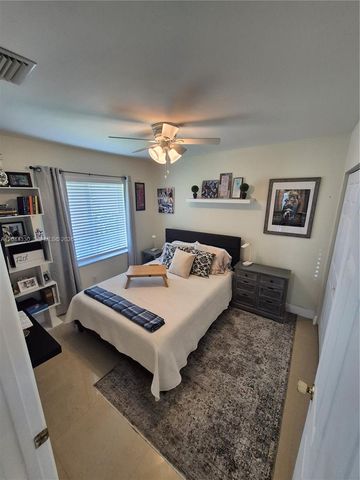 1359 Summit Run Cir, West Palm Beach, FL 33415