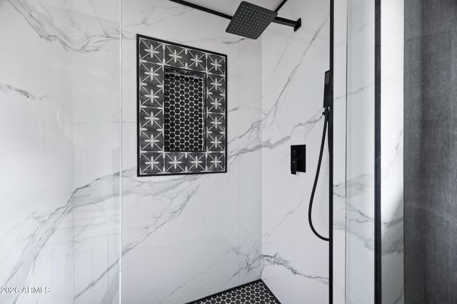 3616 E FAIRMOUNT Avenue, Phoenix, AZ 85018