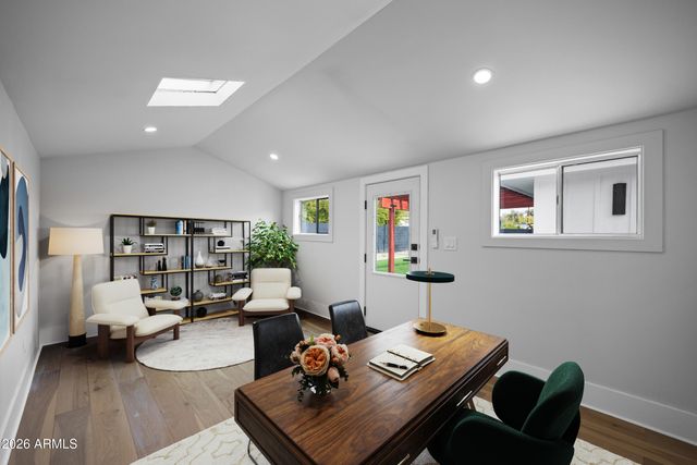 3616 E FAIRMOUNT Avenue, Phoenix, AZ 85018