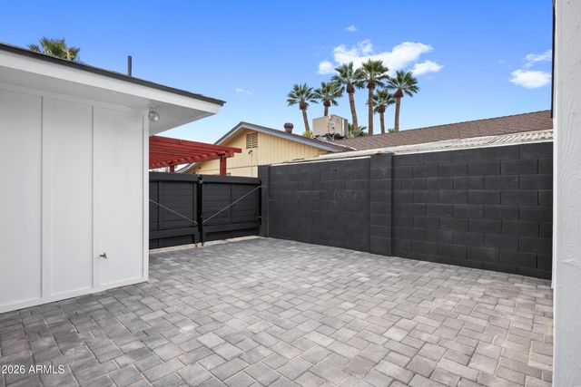 3616 E FAIRMOUNT Avenue, Phoenix, AZ 85018