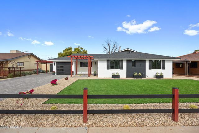 3616 E FAIRMOUNT Avenue, Phoenix, AZ 85018