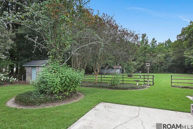 40159 Causey Rd, Prairieville, LA 70769