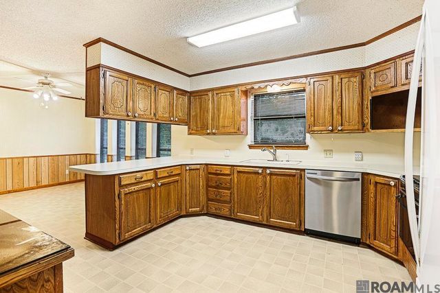 40159 Causey Rd, Prairieville, LA 70769
