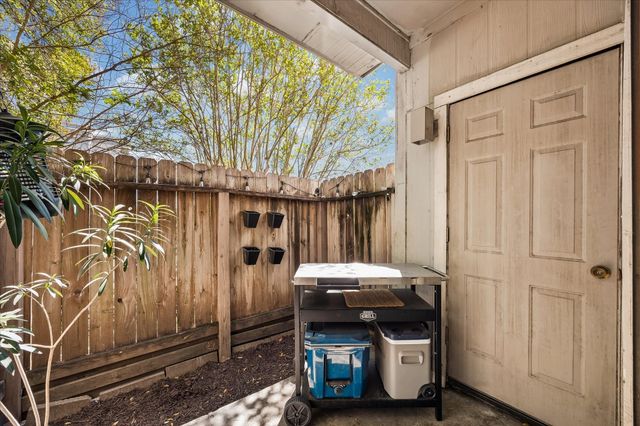 7950 N Stadium Drive 175, Houston, TX 77030