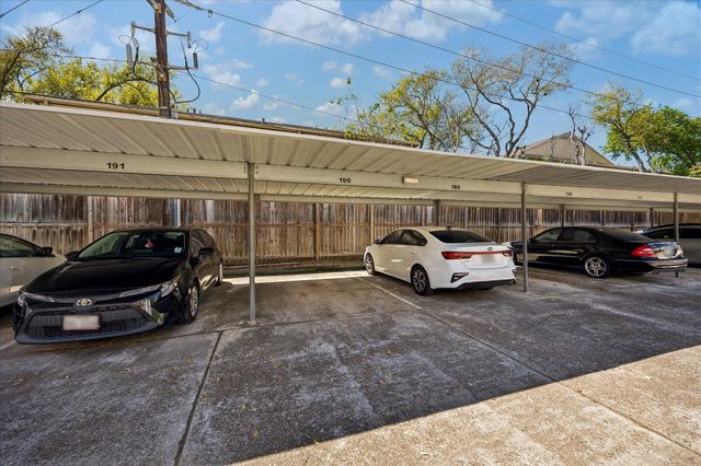 7950 N Stadium Drive 175, Houston, TX 77030