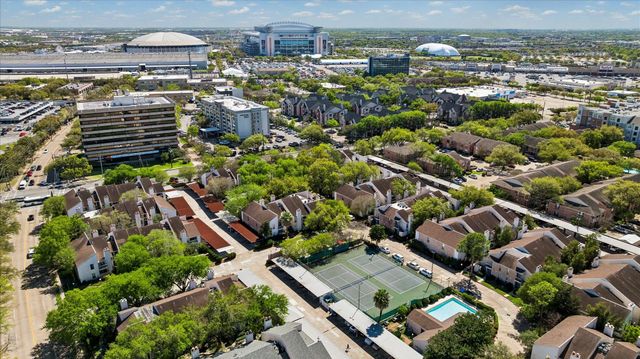 7950 N Stadium Drive 175, Houston, TX 77030