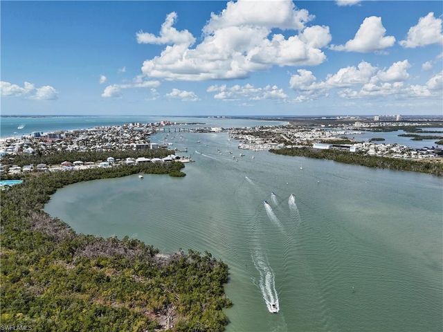 3250 Estero BLVD, Fort Myers Beach, FL 33931