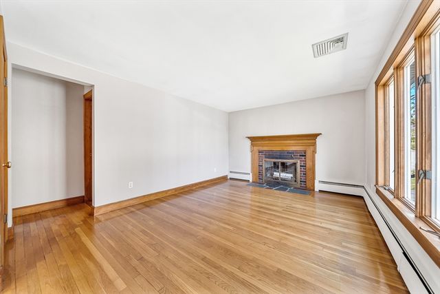 17 Walters Ave, Dedham, MA 02026