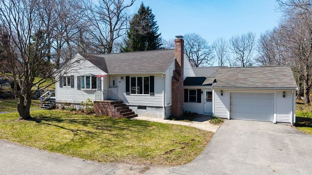 17 Walters Ave, Dedham, MA 02026
