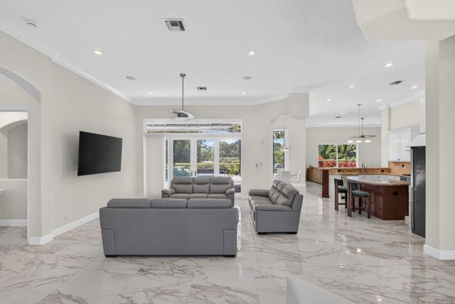 8055 Woodsmuir Drive, West Palm Beach, FL 33412