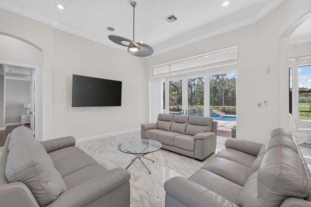 8055 Woodsmuir Drive, West Palm Beach, FL 33412