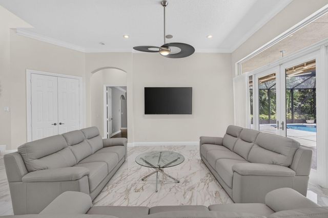 8055 Woodsmuir Drive, West Palm Beach, FL 33412